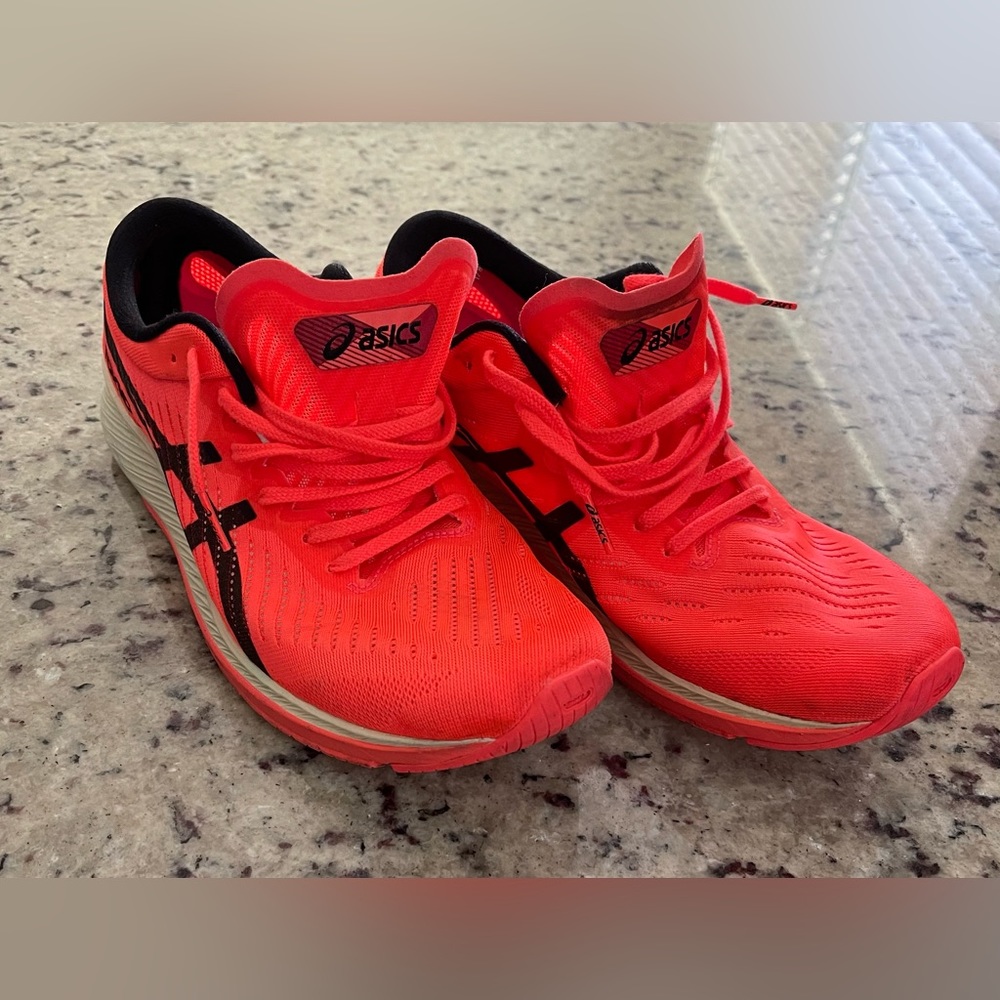 ASICS TOKYO Metaracer Mens 10.5